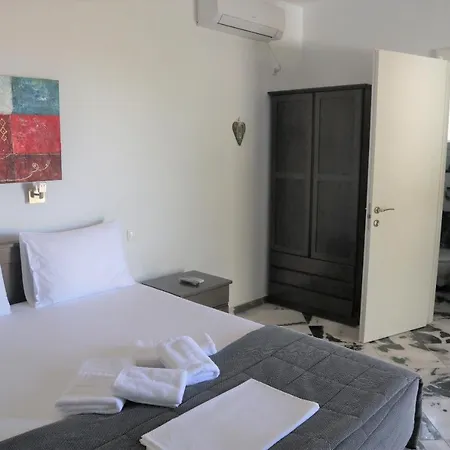 Anna's Place Hotel Irakleia (Naxos)