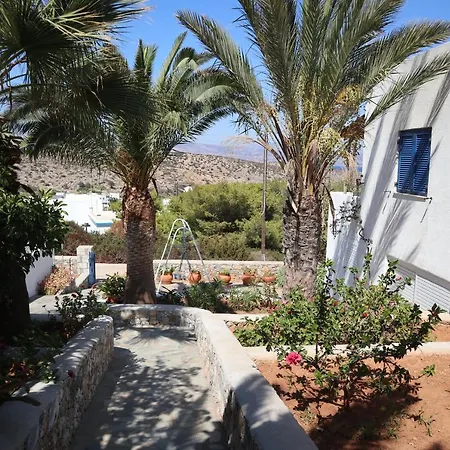 Anna's Place Irakleia (Naxos)